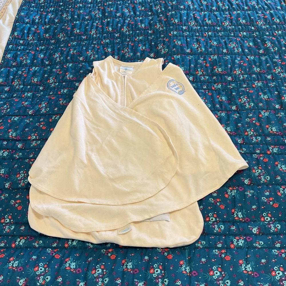Halo SleepSack Swaddle Newborn 0-3 Months Cream Cotton Wearable Blanket